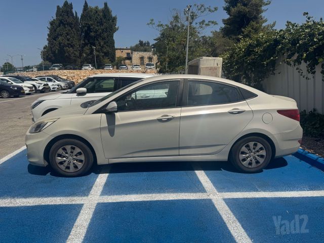 יונדאי אקסנט i25