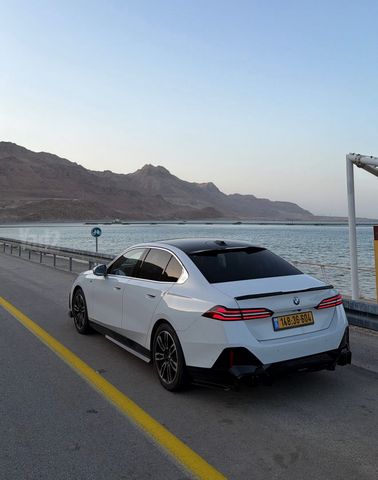 סדרה 5 M-Sport 520i אוט׳ 2.0 (190 כ״ס)