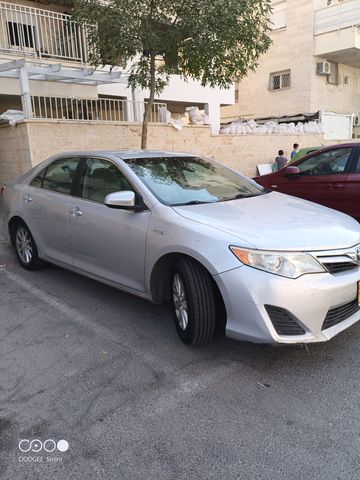 טויוטה קאמרי