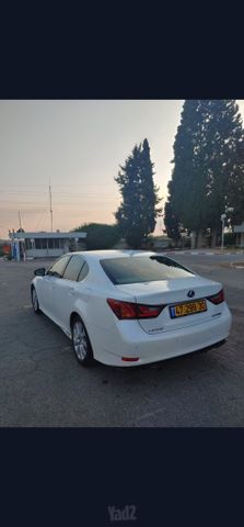 לקסוס GS