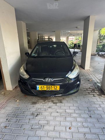 יונדאי אקסנט i25
