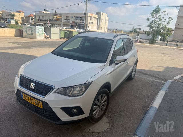 מודעת רכב סיאט ארונה