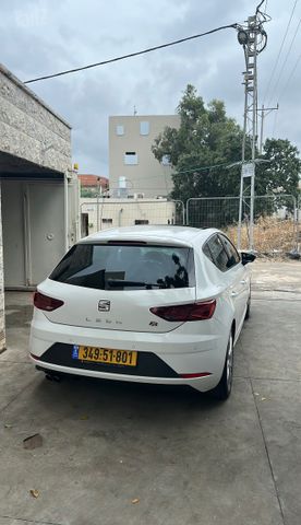 סיאט לאון
