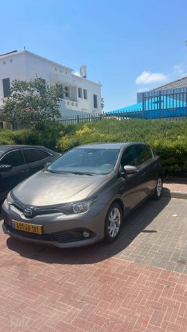 מודעת רכב טויוטה אוריס