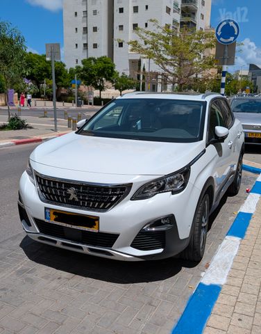 מודעת רכב פיג'ו 3008