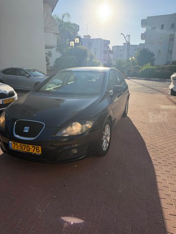סיאט לאון