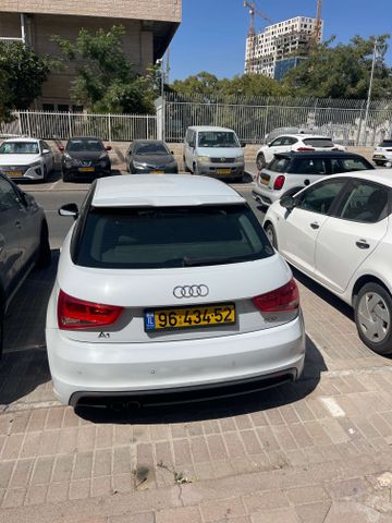 אאודי A1