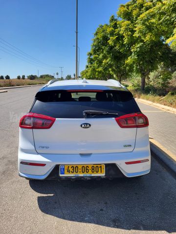 קיה נירו