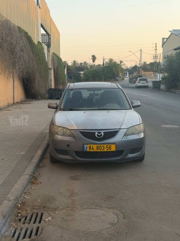 מאזדה 3