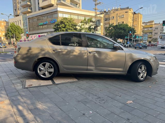 סקודה אוקטביה