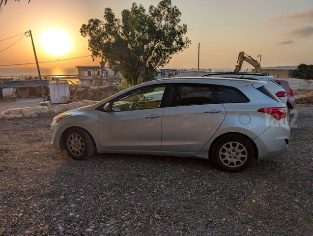 מודעת רכב יונדאי i30
