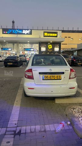 סוזוקי SX4