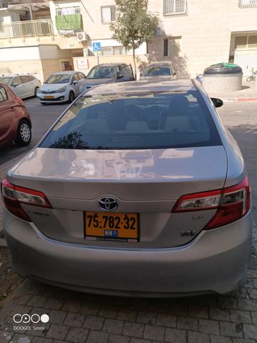 טויוטה קאמרי