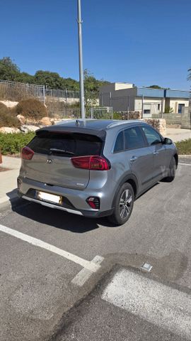 קיה נירו