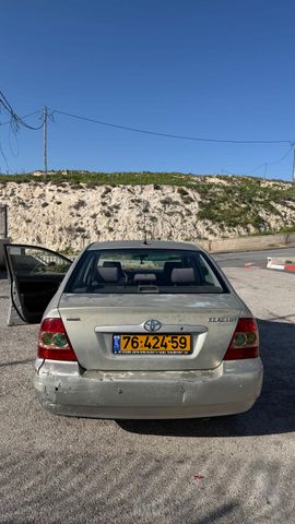 טויוטה קורולה