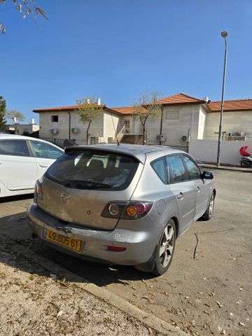 מאזדה 3