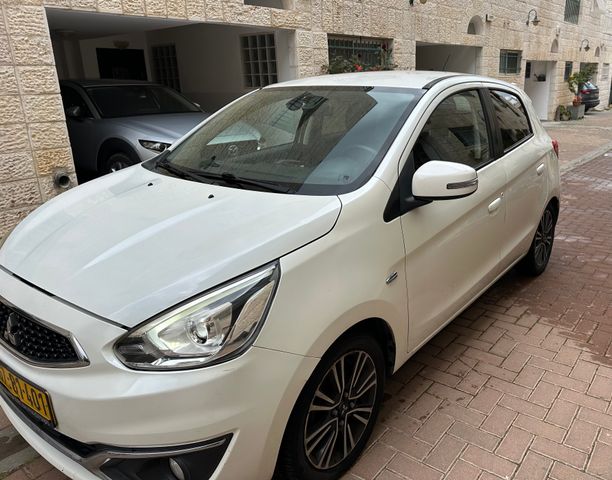 מיצובישי ספייס סטאר