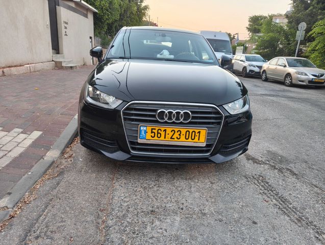 מודעת רכב אאודי A1