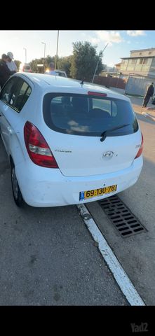 מודעת רכב יונדאי i20