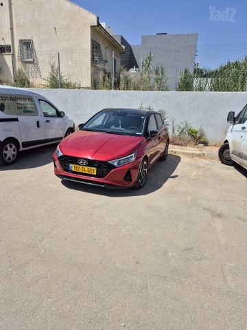 יונדאי i20