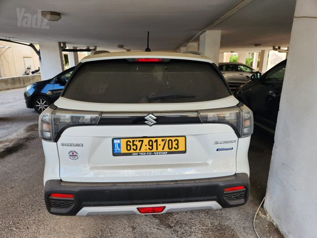 סוזוקי S-Cross