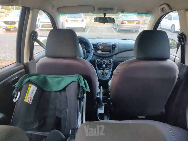יונדאי i10