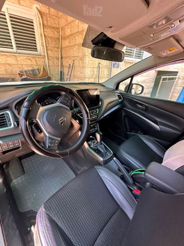 סוזוקי S-Cross