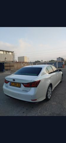 לקסוס GS
