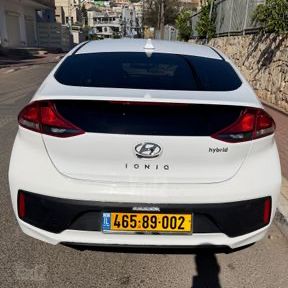 יונדאי איוניק
