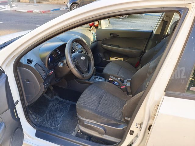 מודעת רכב יונדאי i30