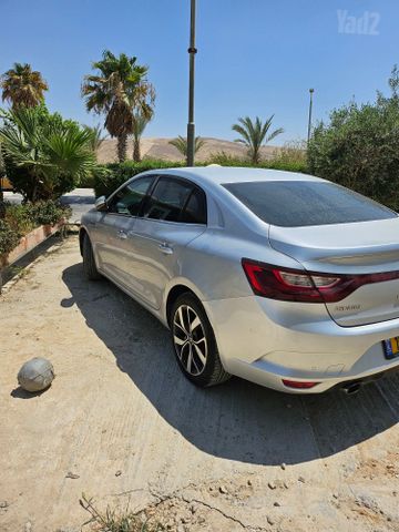 מגאן Intense אוט׳ דיזל 1.5 (116 כ״ס)