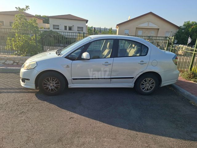 סוזוקי SX4
