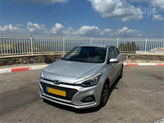 מודעת רכב יונדאי i20