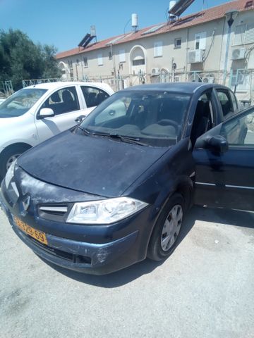 רנו מגאן