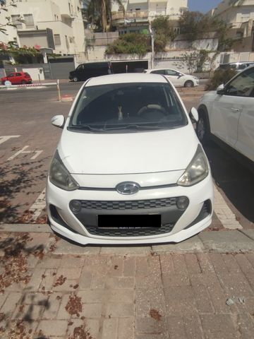 יונדאי i10