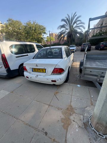 מיצובישי לנסר