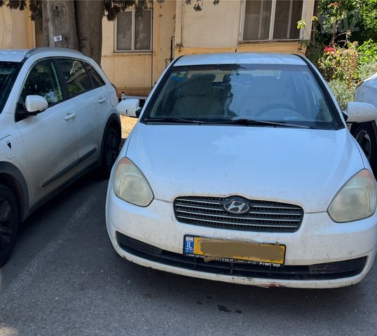 יונדאי אקסנט i25