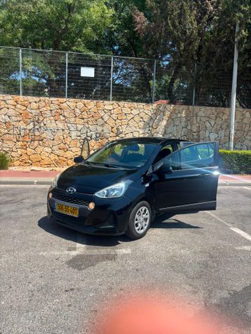 יונדאי i10