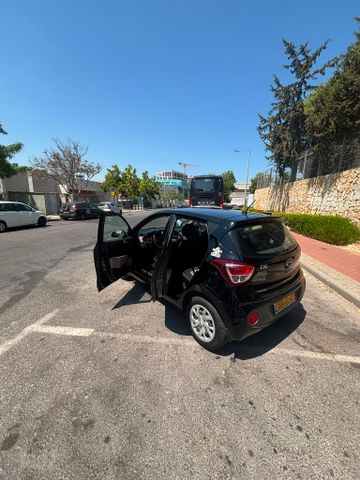 יונדאי i10