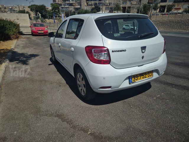 דאצ'יה סנדרו