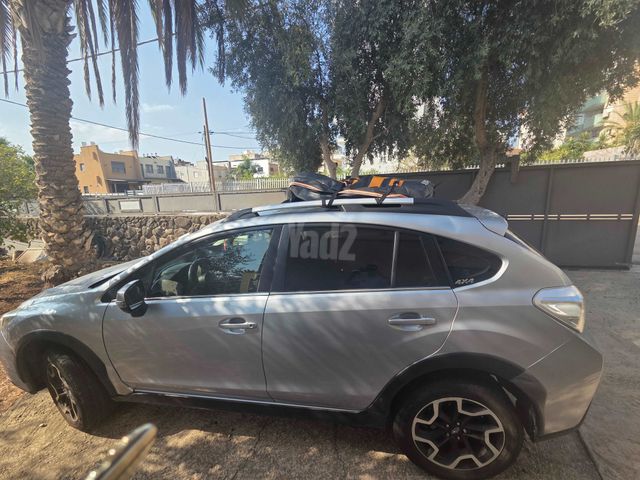 מודעת רכב סובארו XV