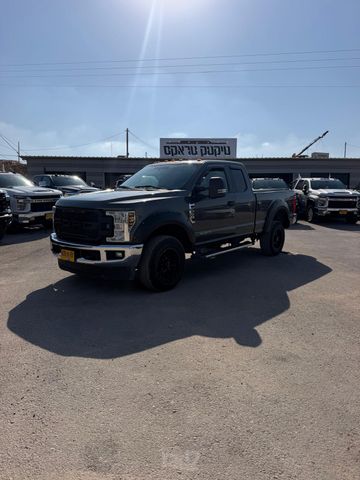 פורד F-250