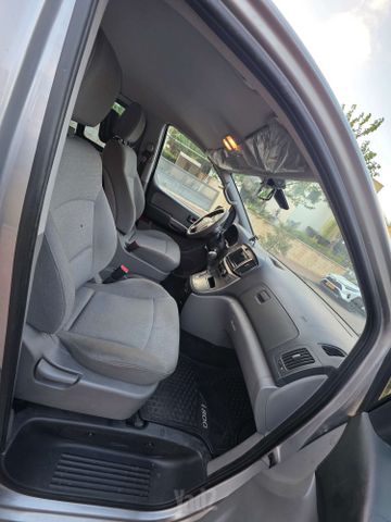 יונדאי H-1 / i800