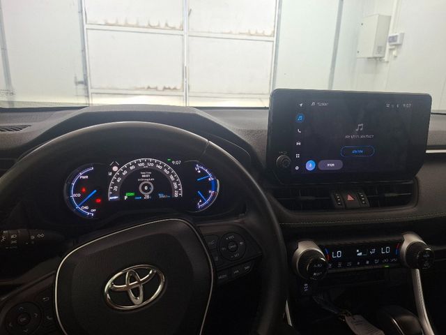 טויוטה RAV4