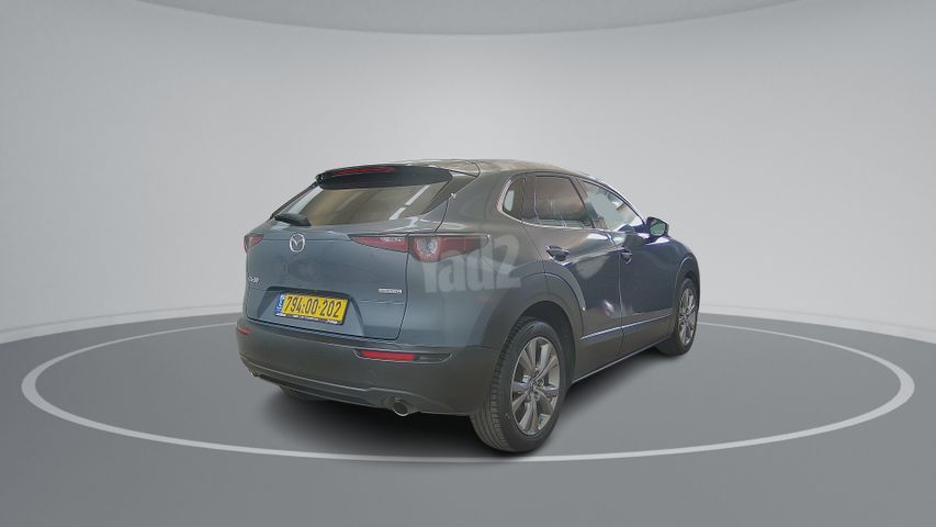 מאזדה CX-30