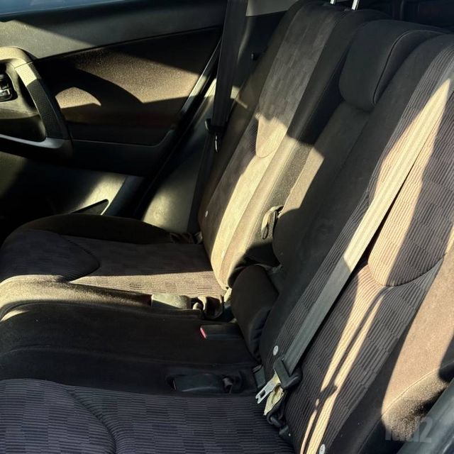 טויוטה RAV4