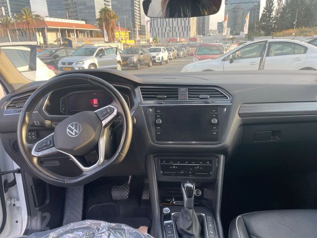 פולקסווגן טיגואן אולספייס