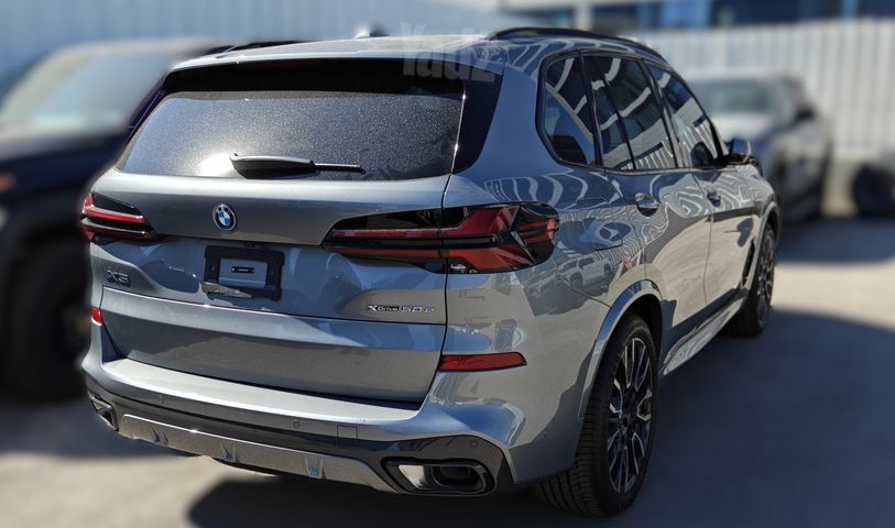 ב מ וו X5