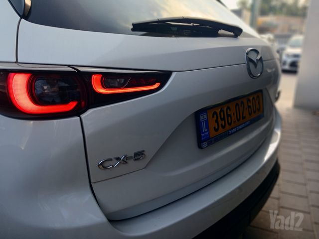 מודעת רכב מאזדה CX-5 2