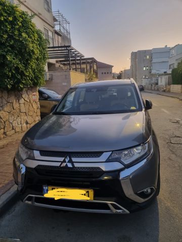 מודעת רכב מיצובישי אאוטלנדר